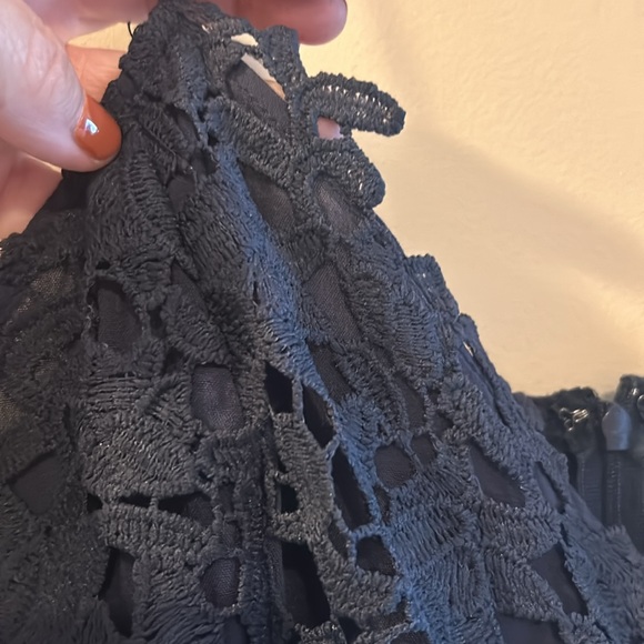 NWT, ASTR the label lace dress in navy, L - Picture 5 of 9